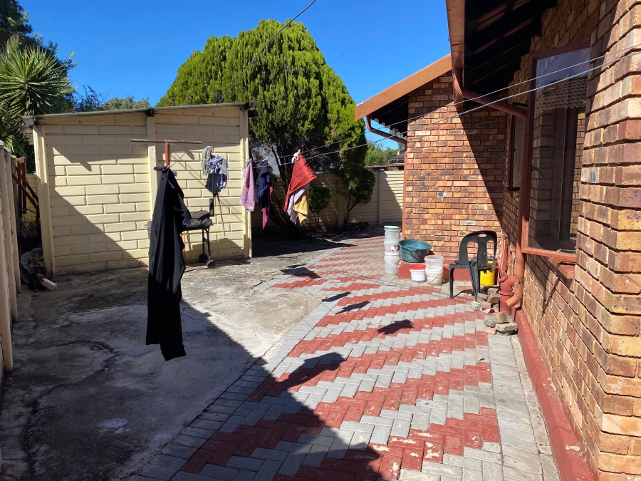 3 Bedroom Property for Sale in Rustenburg North North West